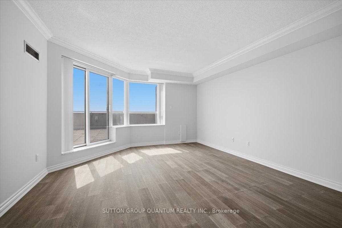 335 Webb Drive Unit PH106 photo 21