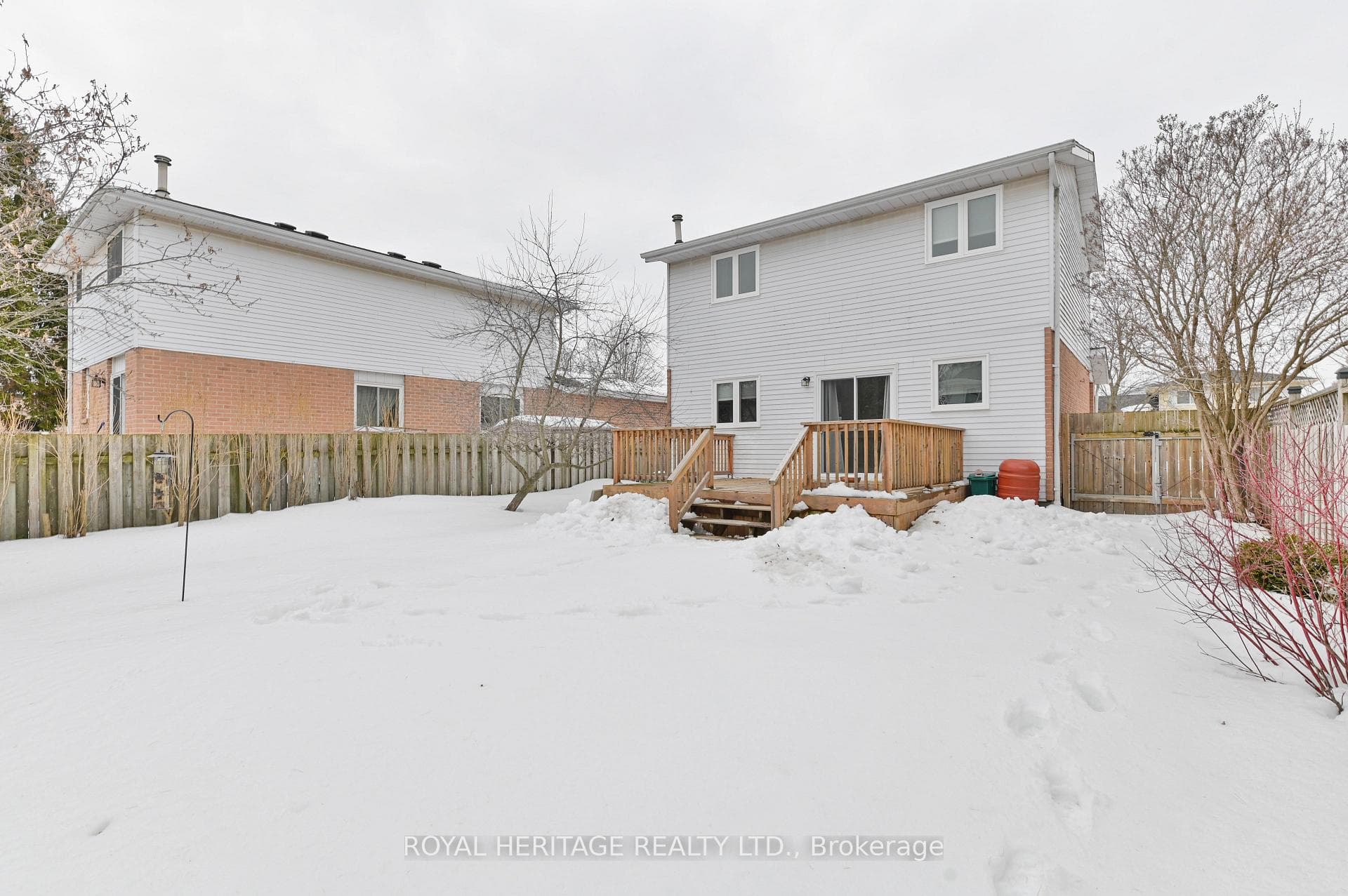 717 Cedarwood Drive photo 36