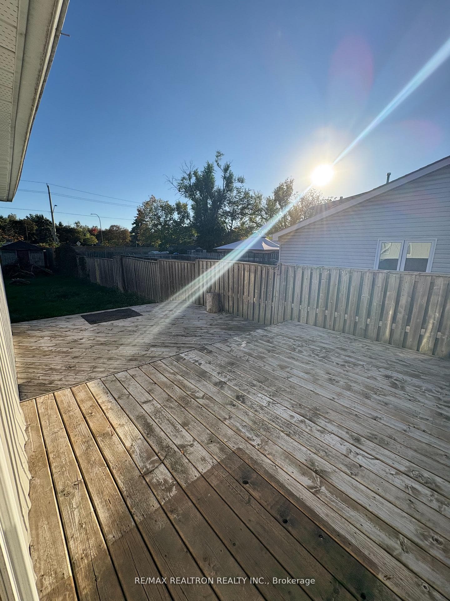 219 Southview Road photo 15
