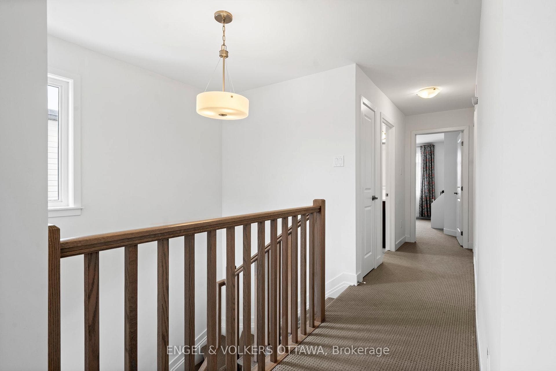 2038 Allegrini Terrace photo 20