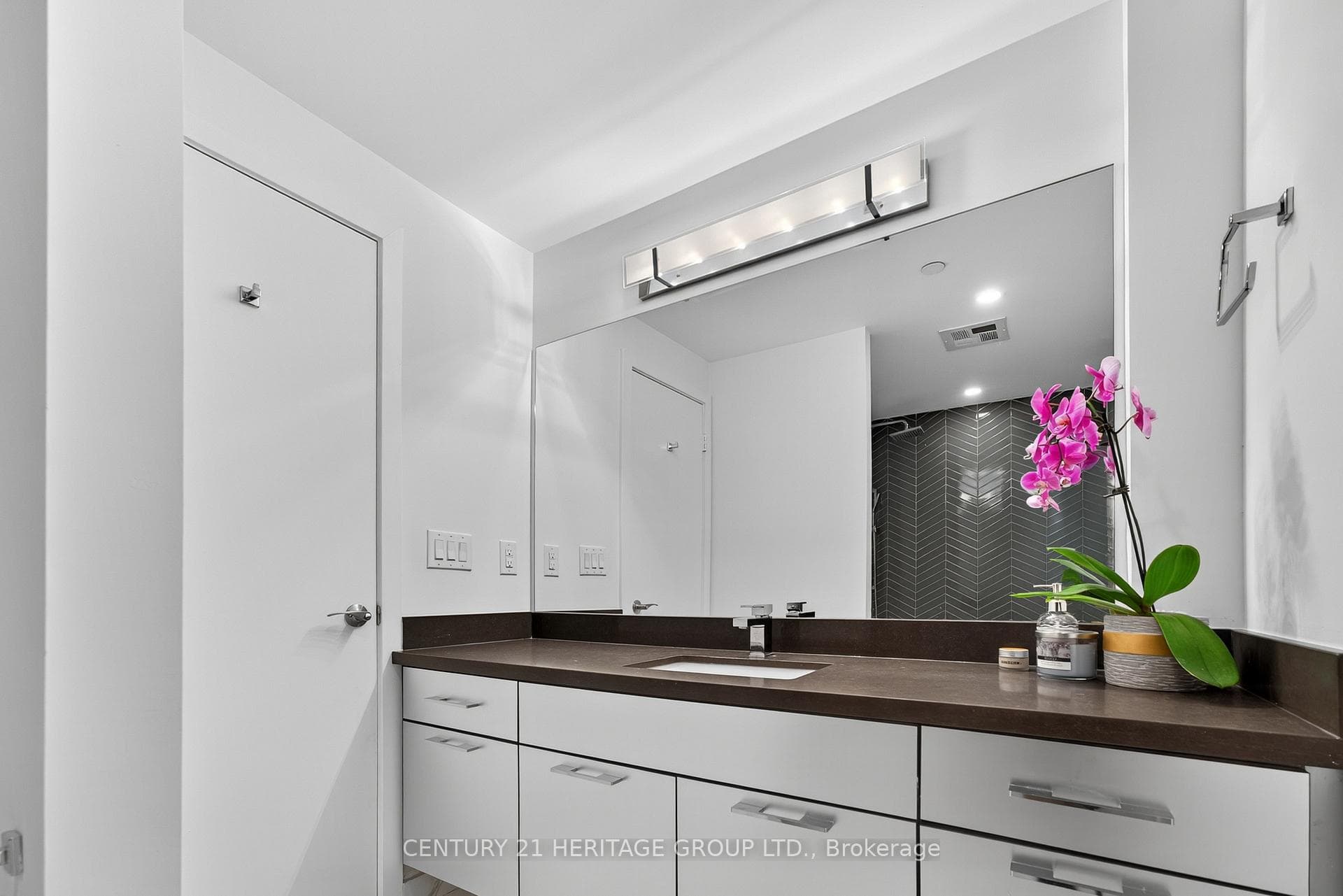 2910 Highway 7 Road Unit Ph05 (3605) photo 34