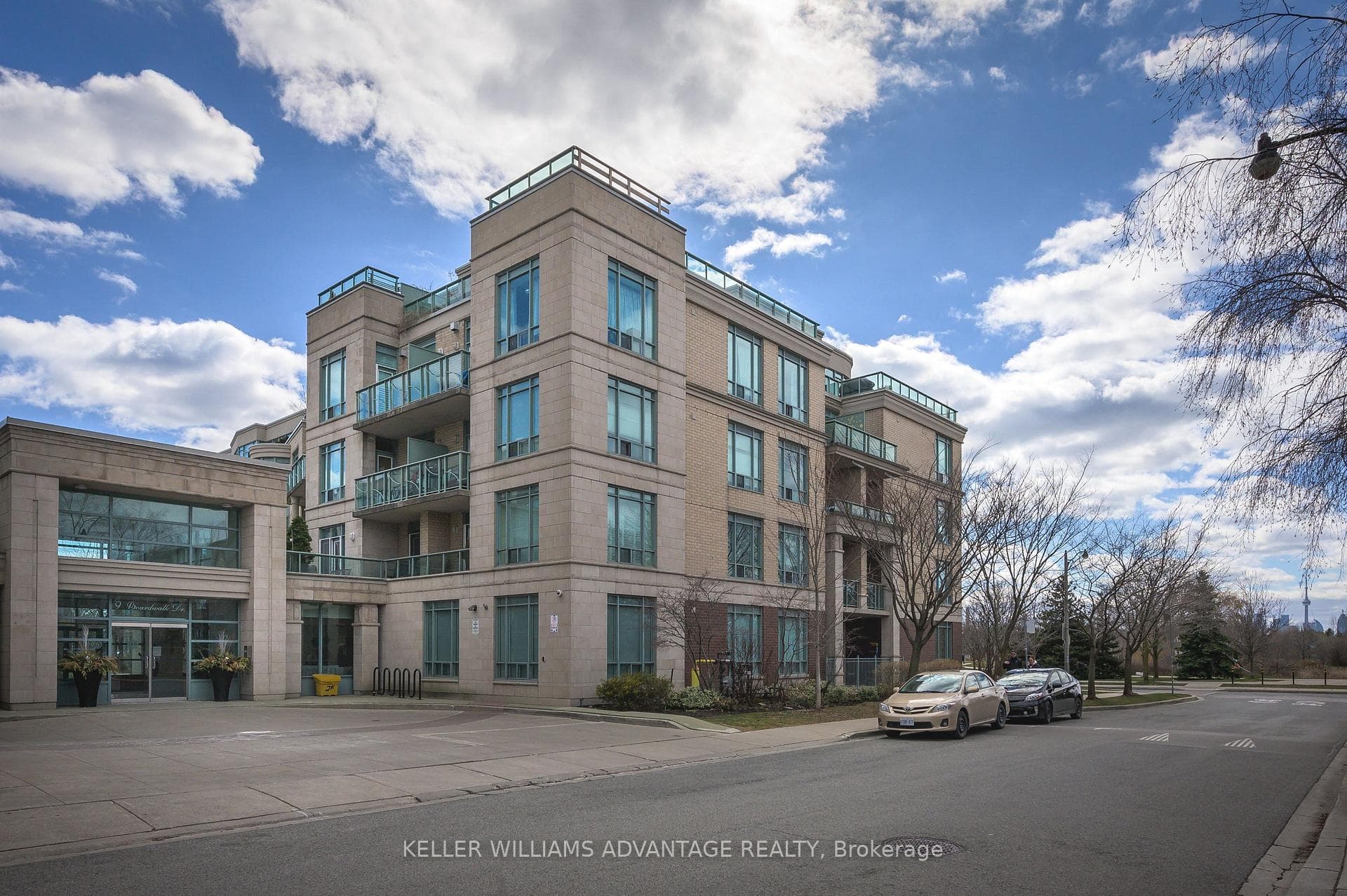 9 Boardwalk Drive Unit 321 photo 1