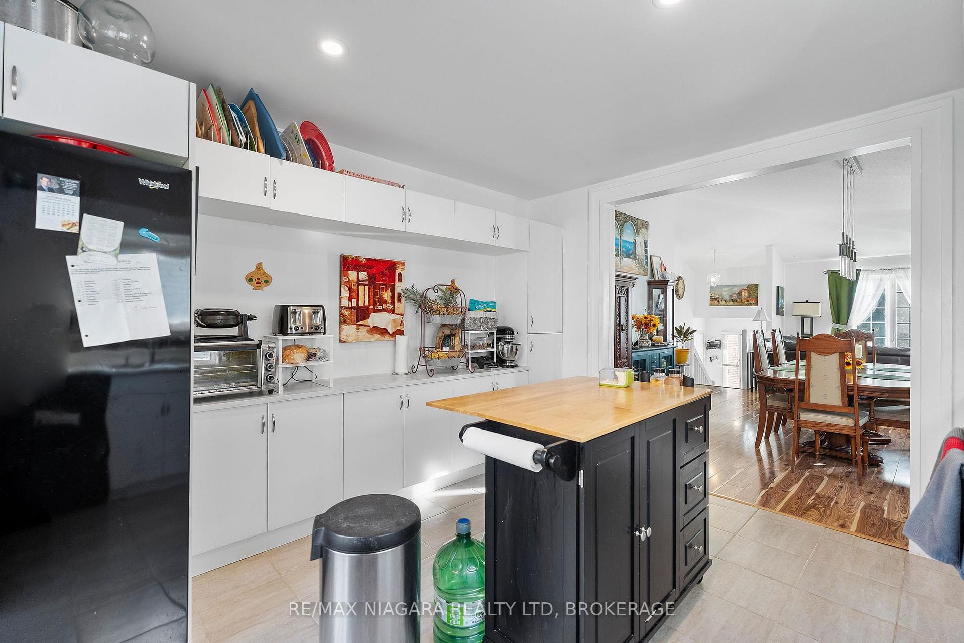 283 Oakcrest Avenue photo 11
