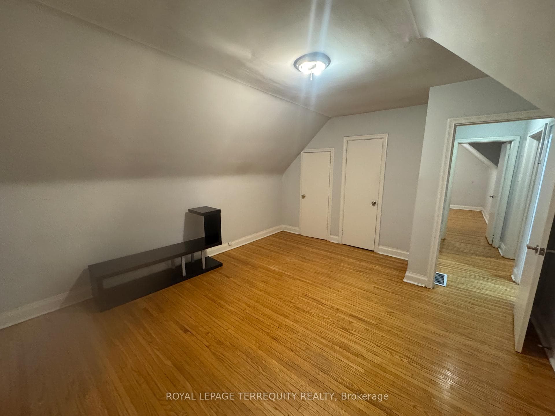 127 Sheppard Avenue Unit Top Floor photo 3