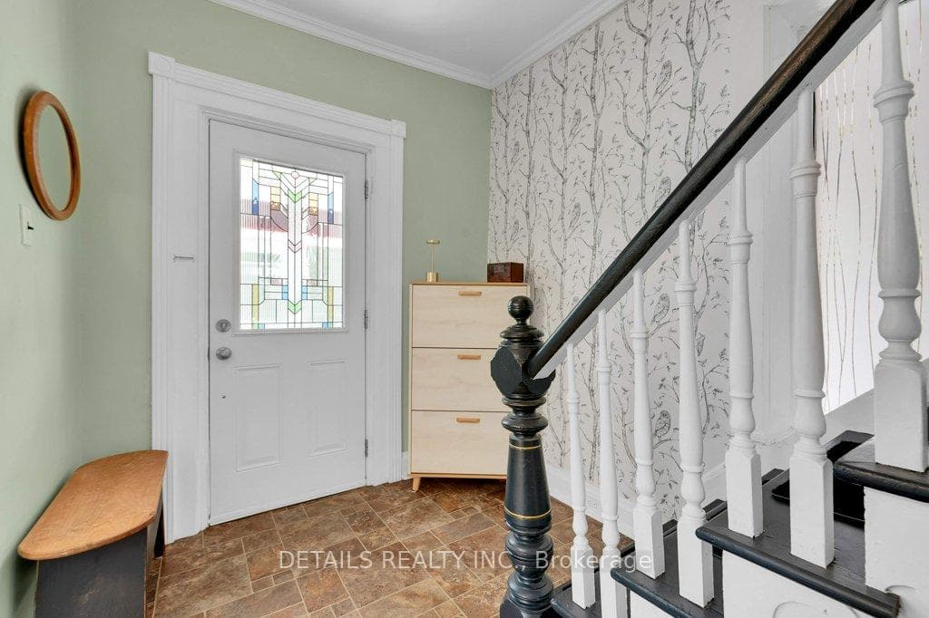 205 Lewis Street photo 6