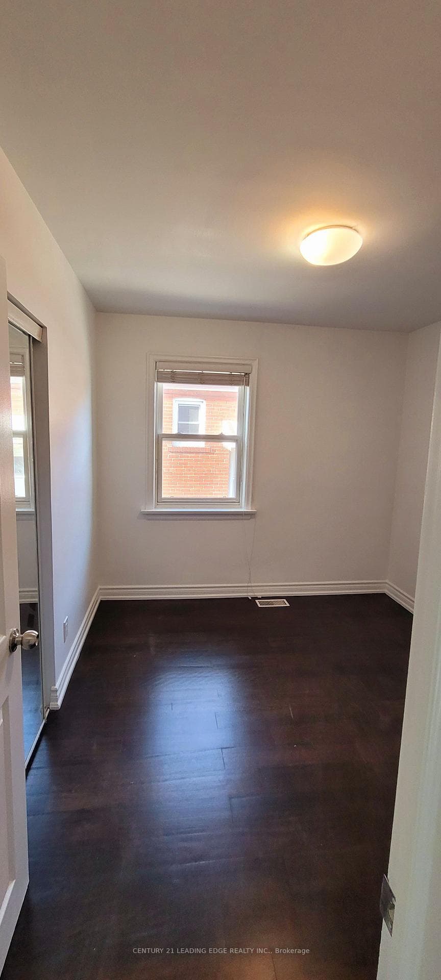 88 CANLISH Road Unit MAIN photo 13