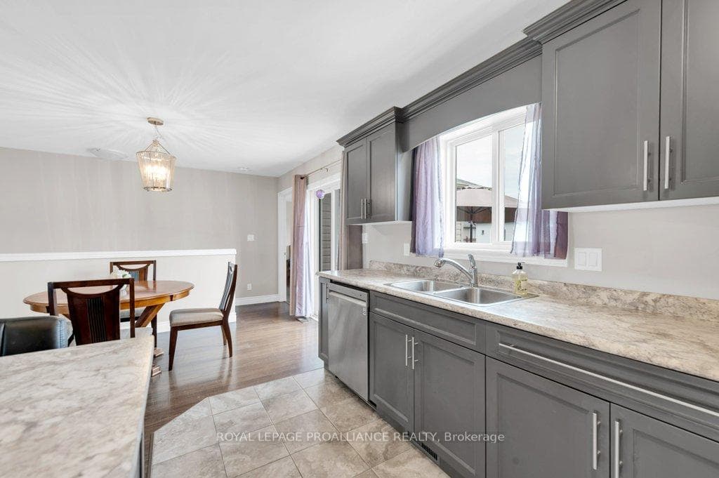 79 SIENNA Avenue photo 11