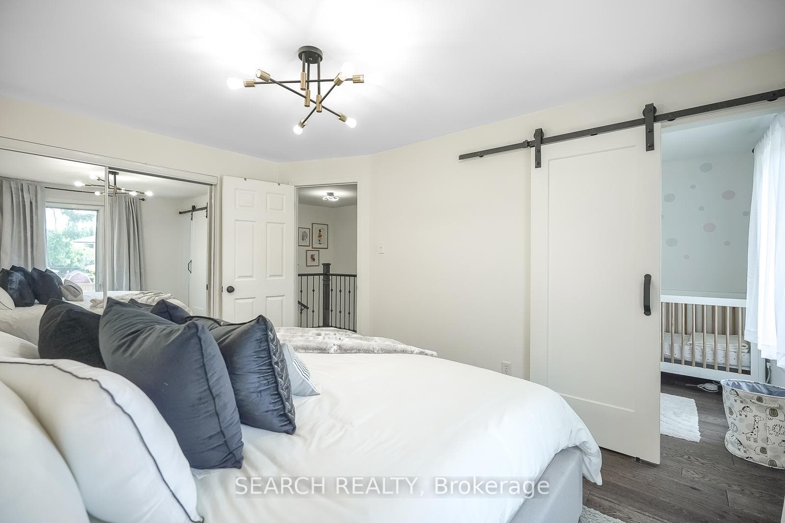 3351 Tallmast Crescent photo 22