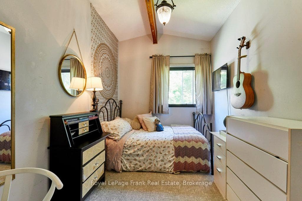 156 Acton Road photo 26