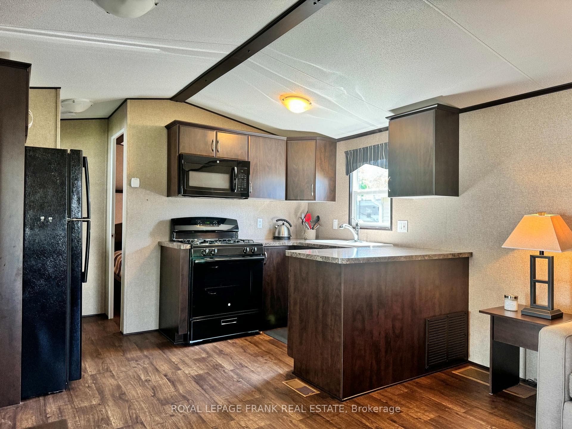 15 McGregor Drive photo 8