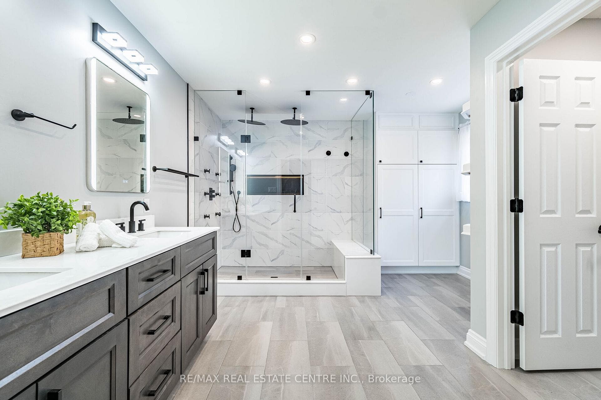 14231 Argyll Road photo 29