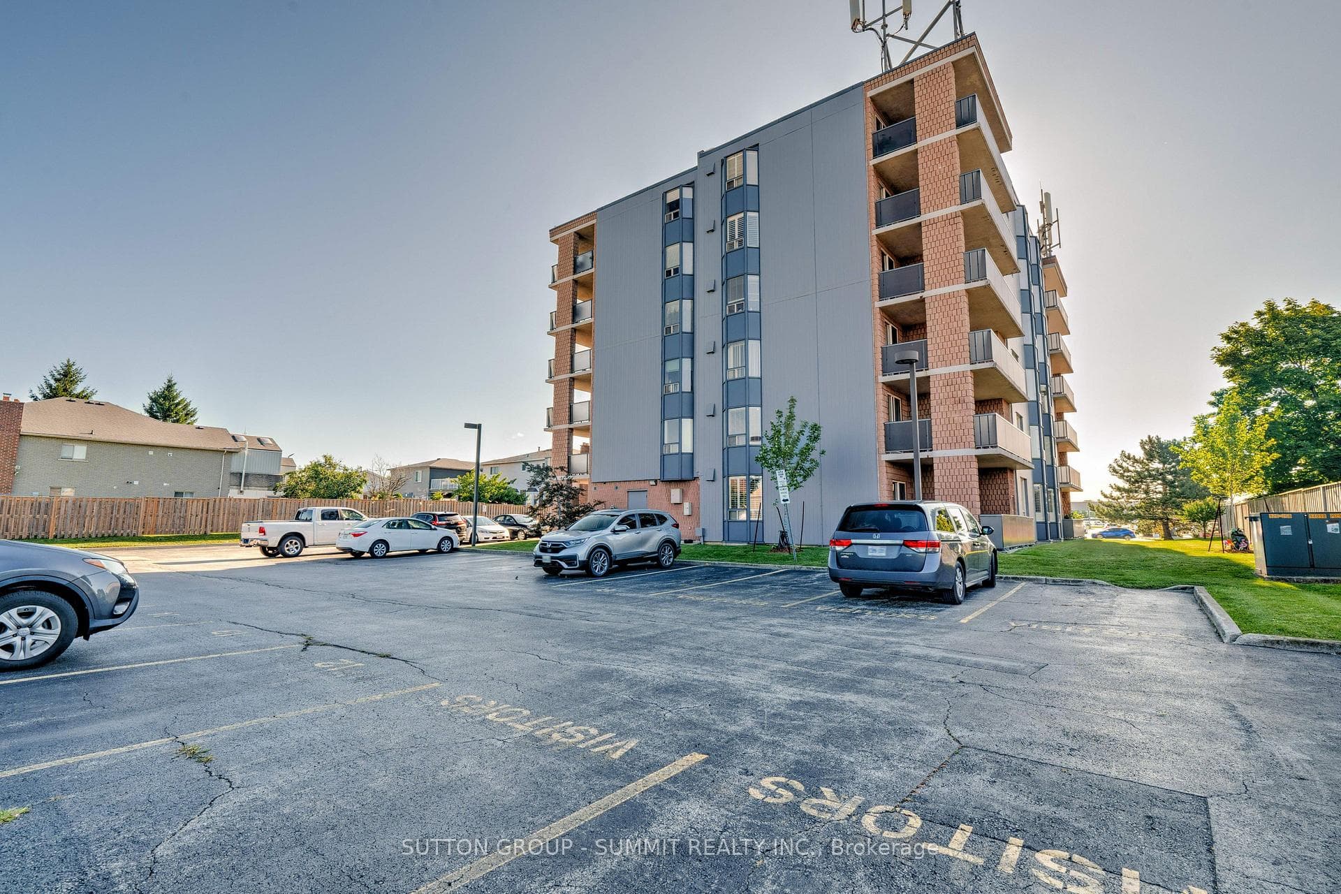 870 Upper Wentworth Street Unit 202 photo 21