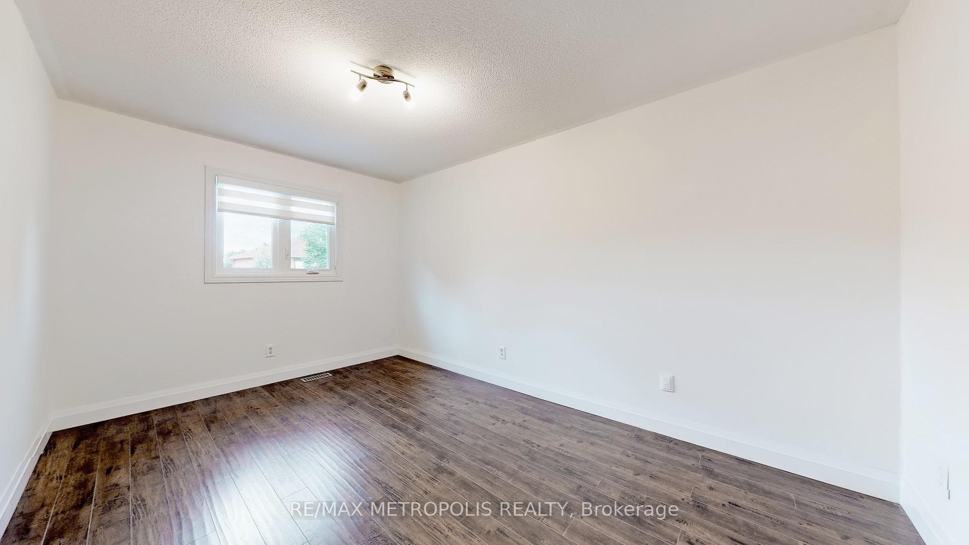 17 Porritt Street Unit MAIN photo 26