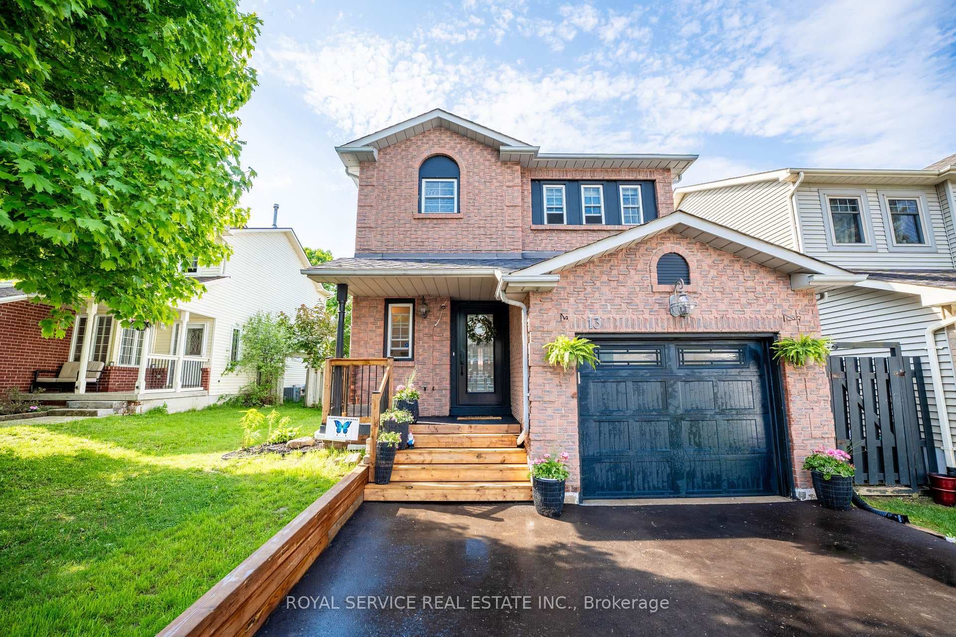 13 Burnham Boulevard photo 1