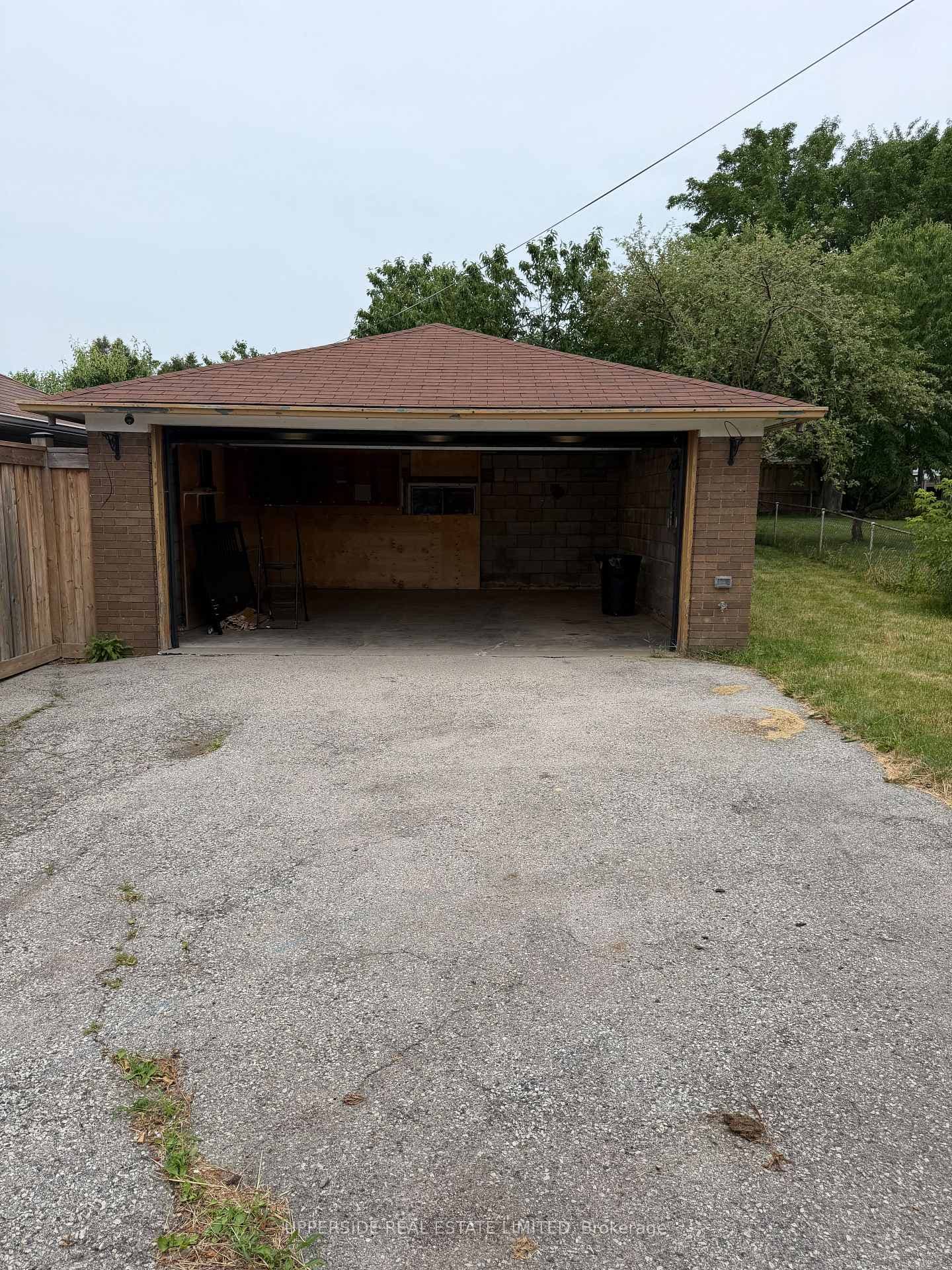 85 Mulholland Avenue photo 8