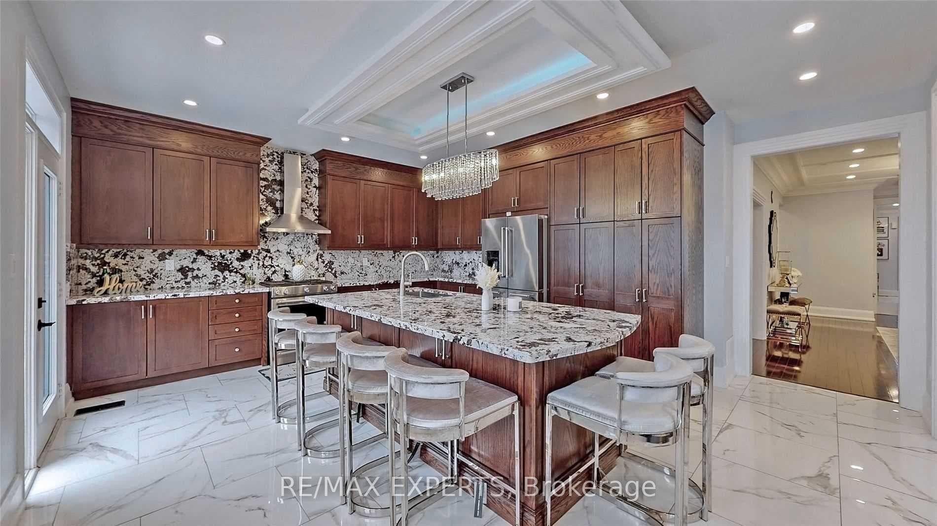 134 Beaconsfield Drive photo 9