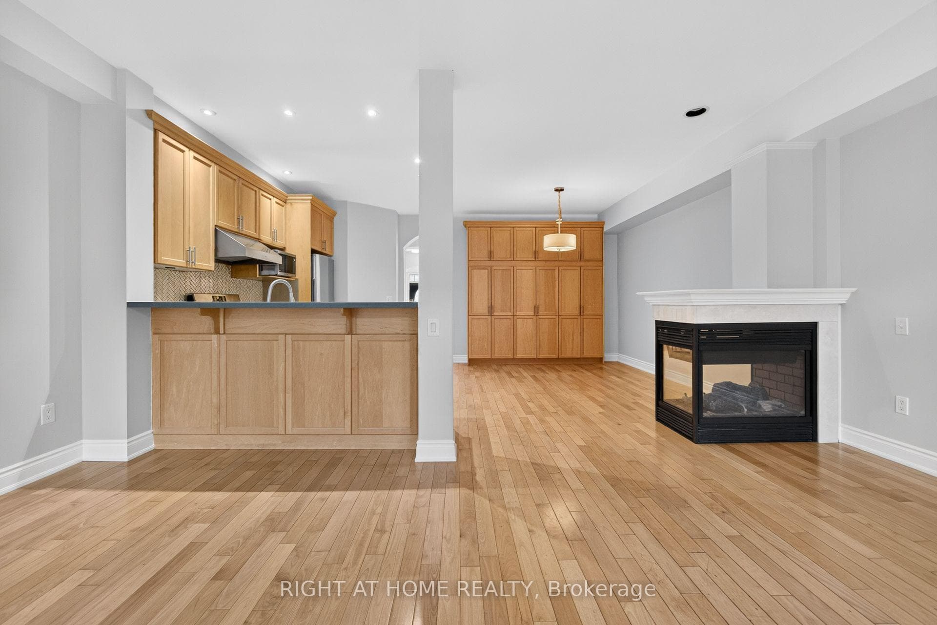 346 Creek Path Avenue photo 21