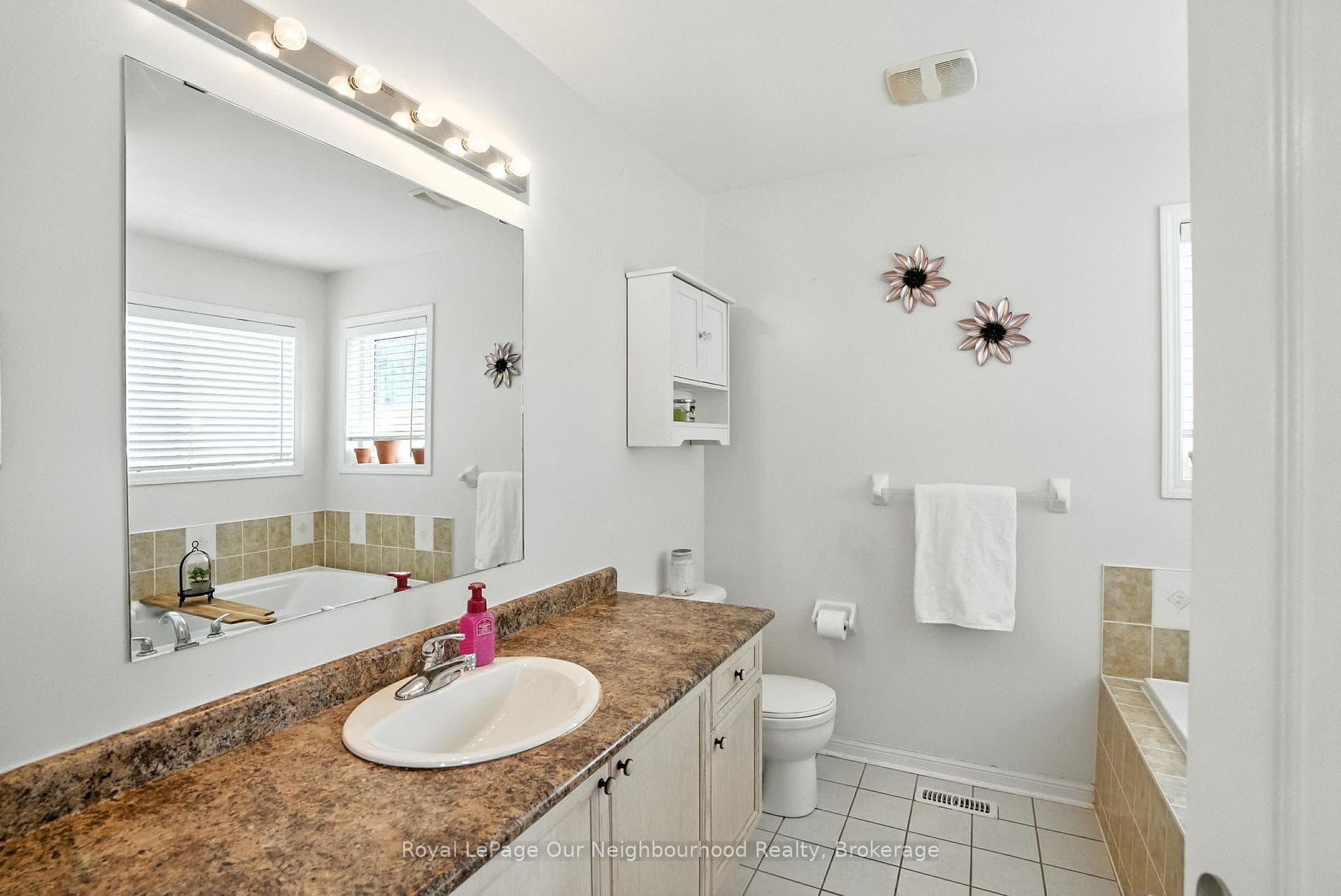 1674 Sherbrook Drive photo 30