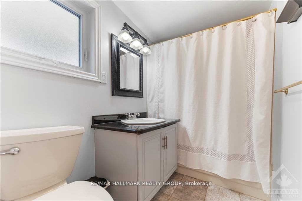 3332 RIVER Road Unit D photo 23