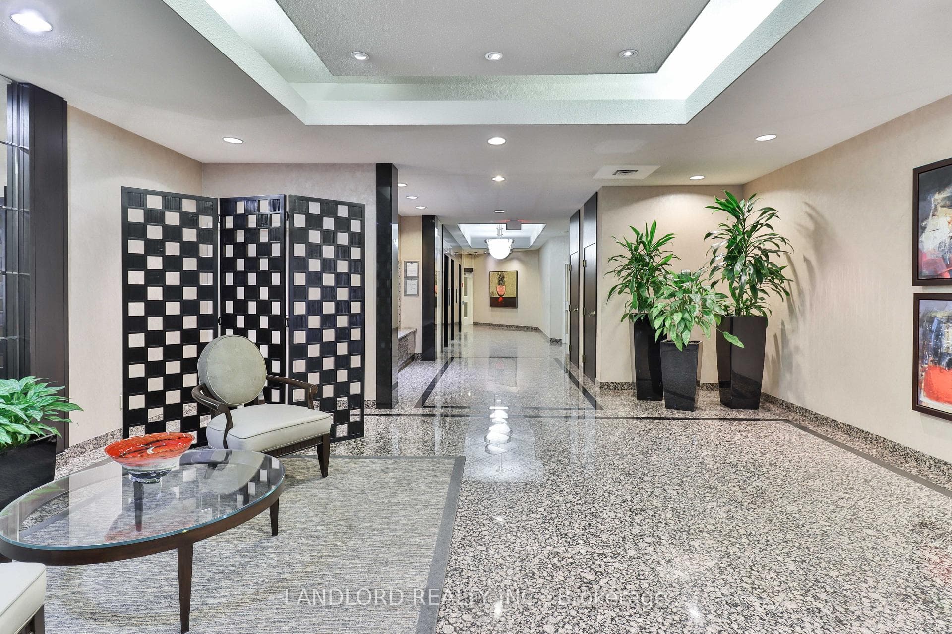 278 Bloor Street Unit 1801 photo 5