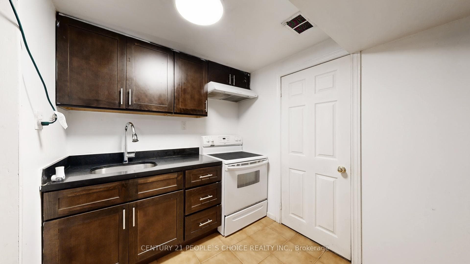 37 Foxrun Avenue photo 34