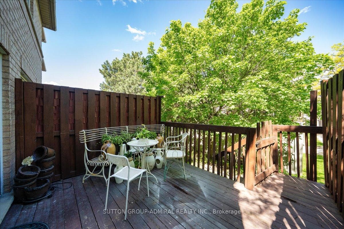 75 Strathaven Drive Unit 35 photo 40