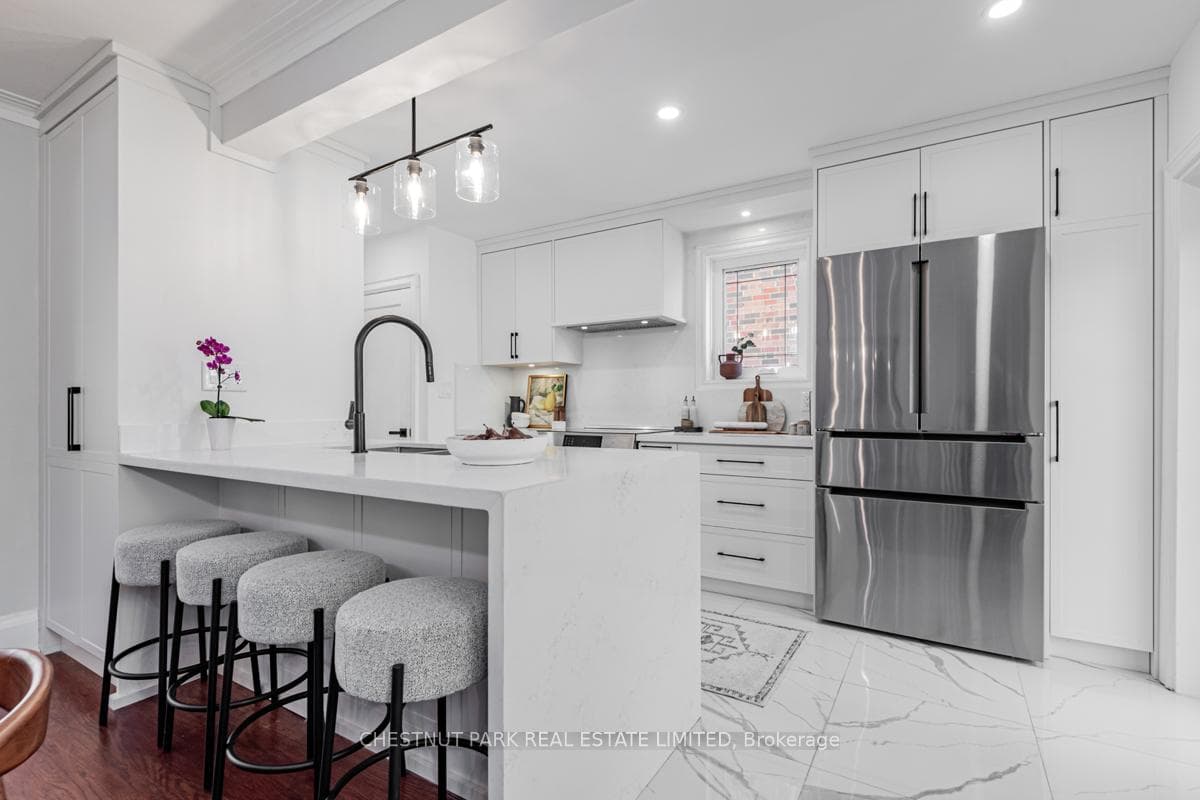 142 Donlea Drive photo 12