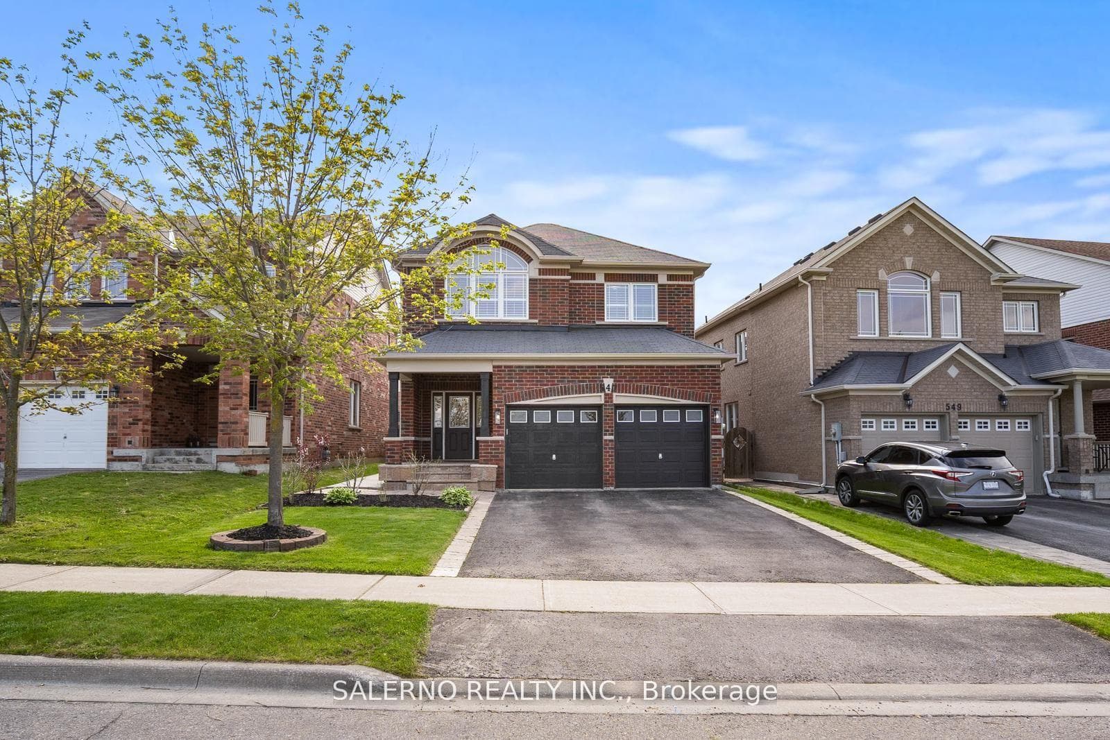 547 Woodspring Avenue photo 1