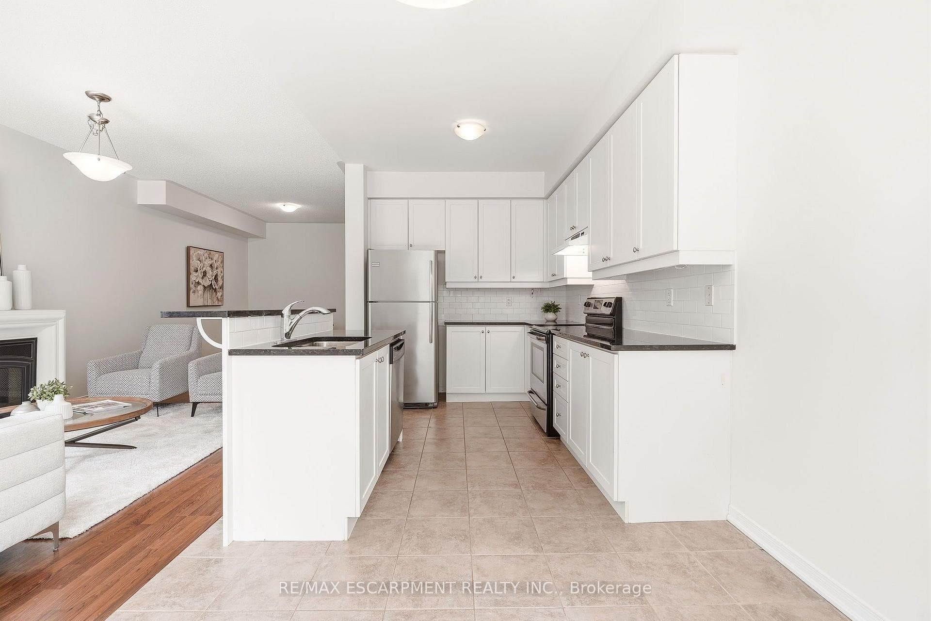 215 Nisbet Boulevard photo 14