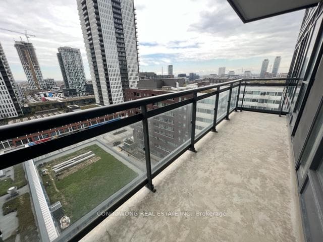 225 Sackville Street Unit 1102 photo 11