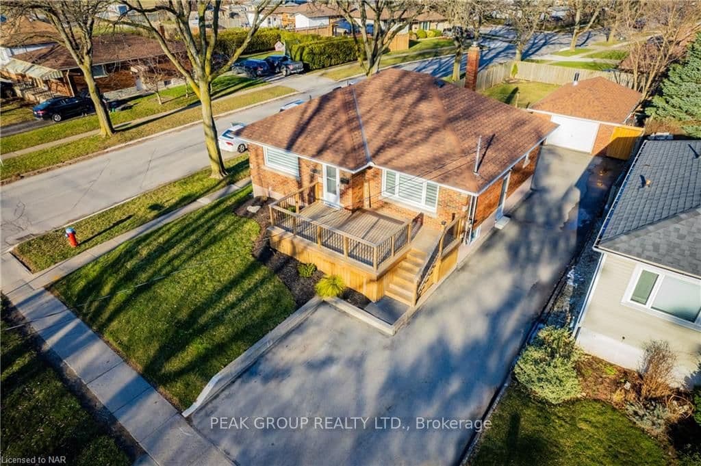 2862 DORCHESTER Road photo 28