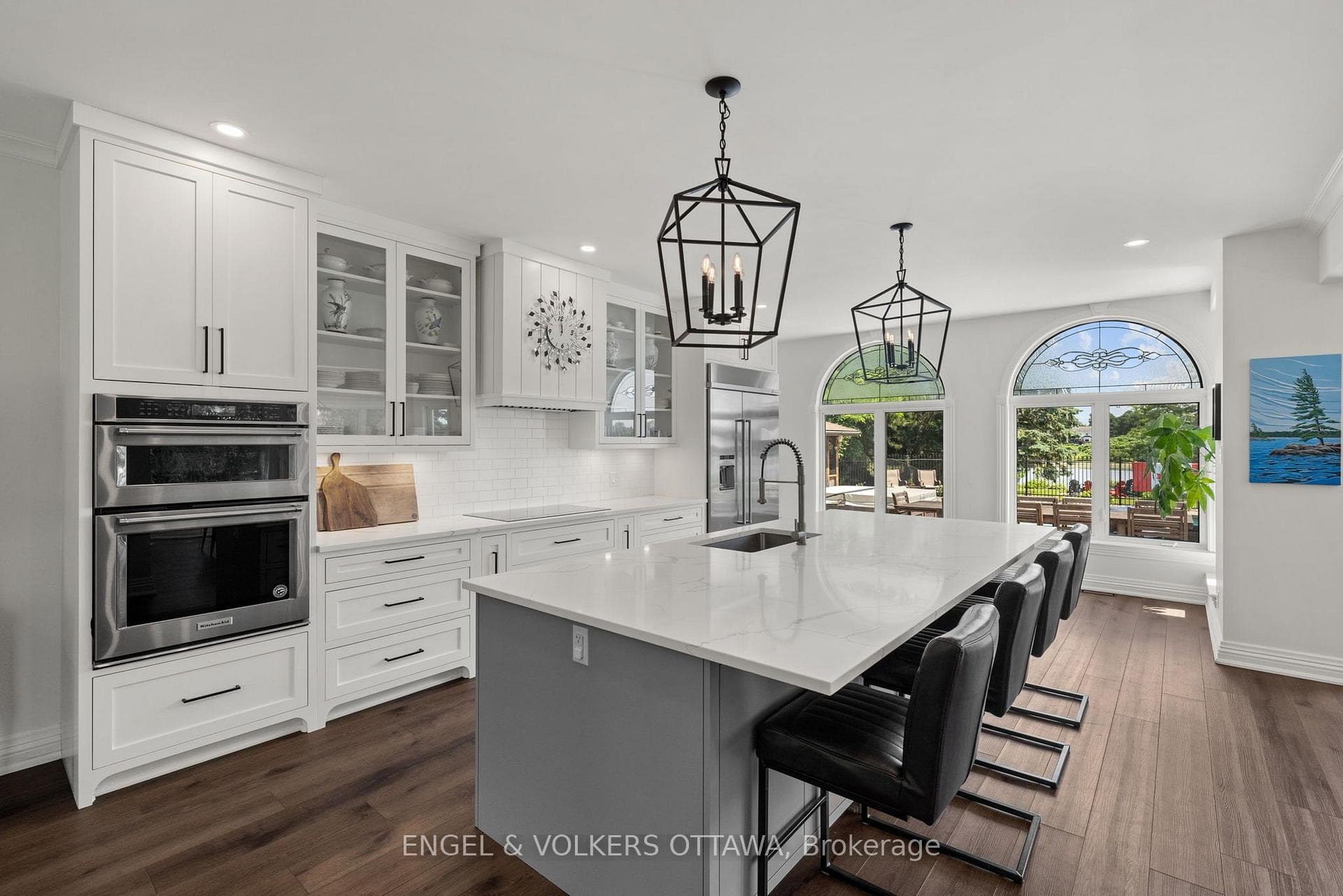 5833A Rideau Valley Drive photo 8