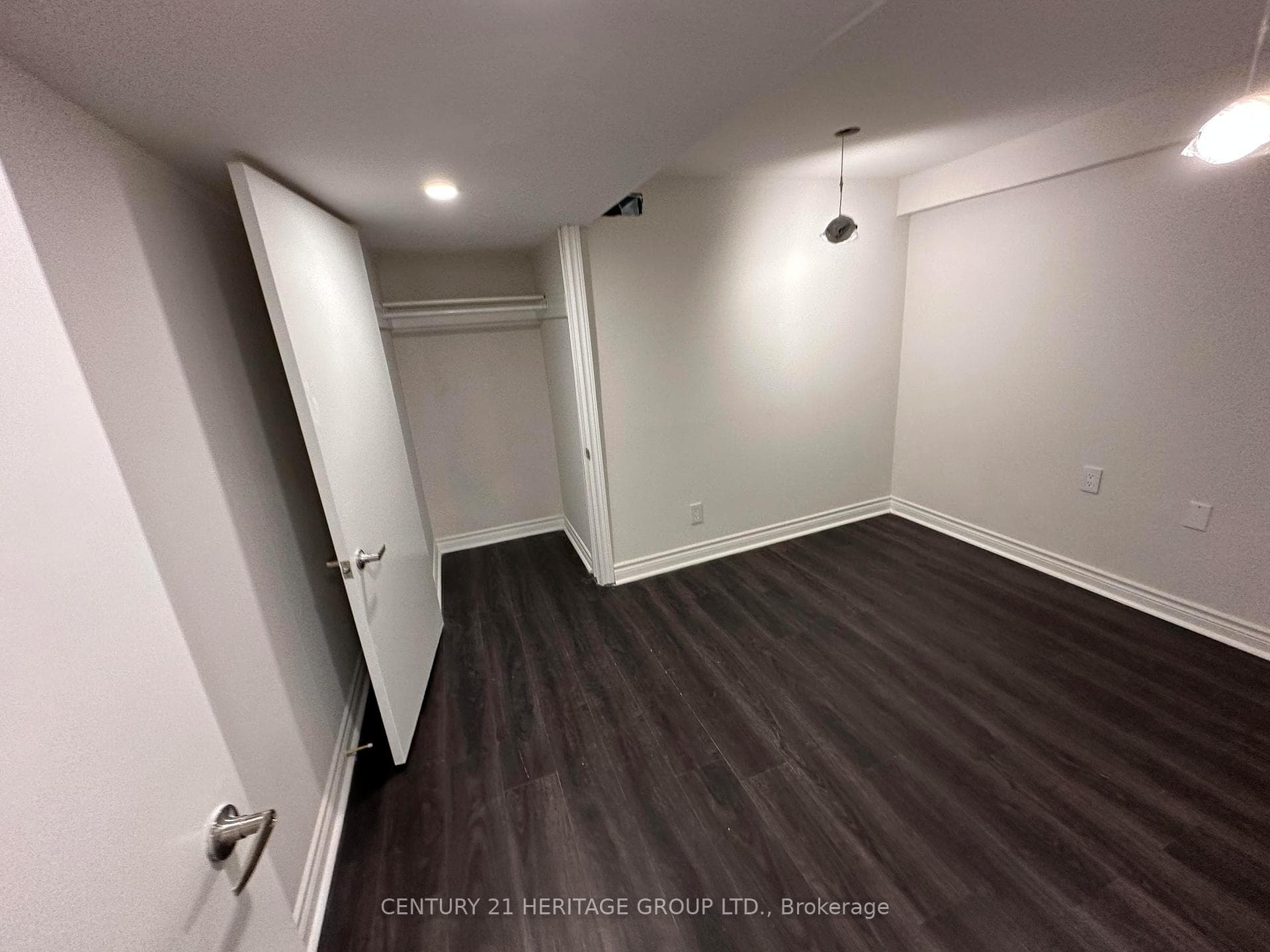 310 Amelia Street Unit 1 photo 4