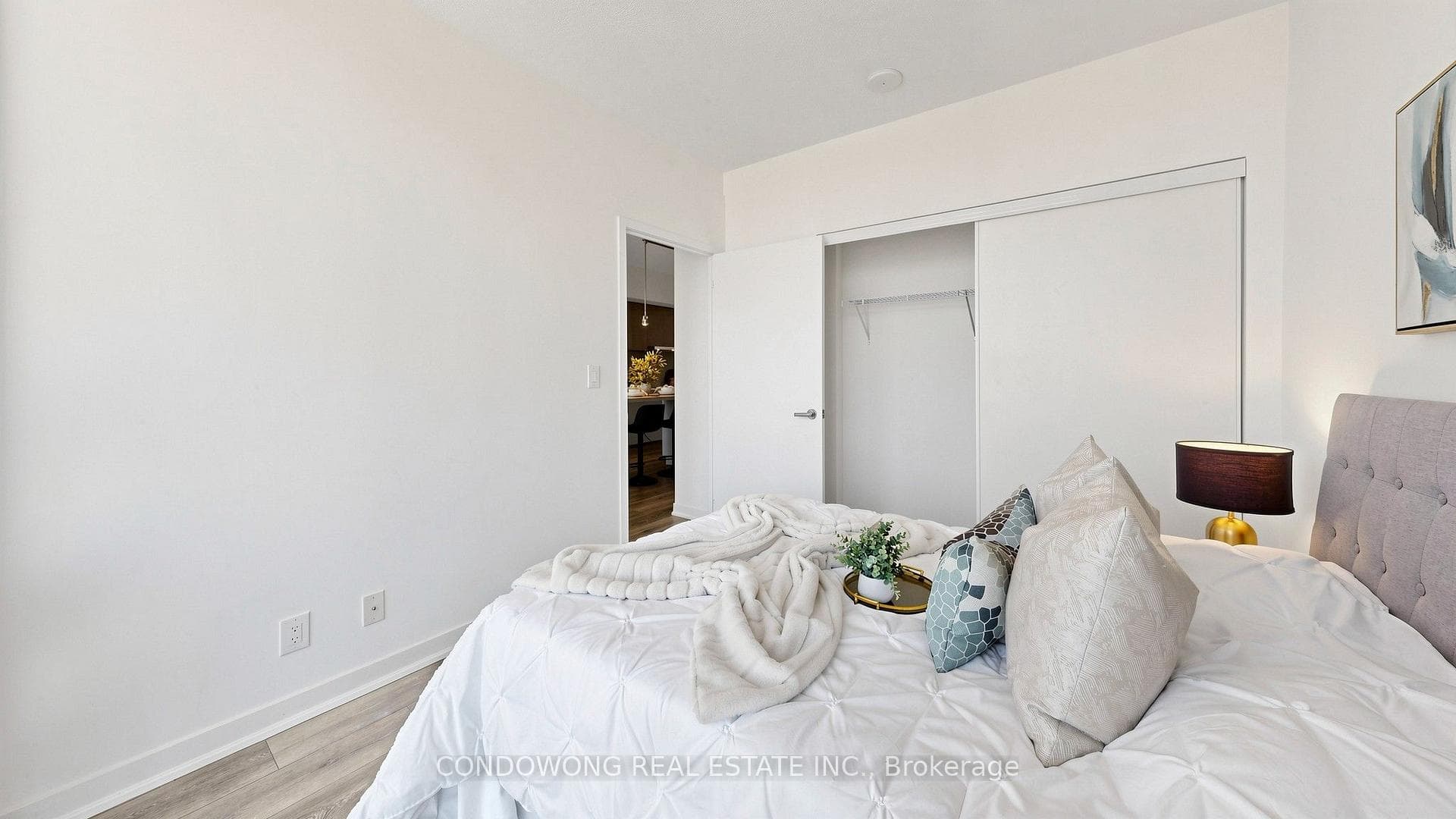 100 Harbour Street Unit 4905 photo 18