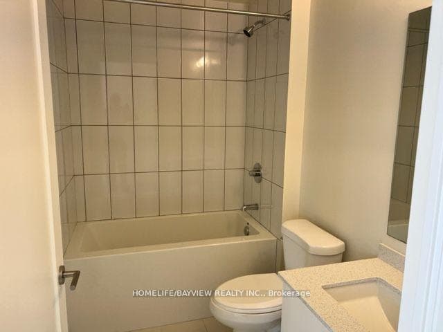 509 Dundas Street Unit 507 photo 12