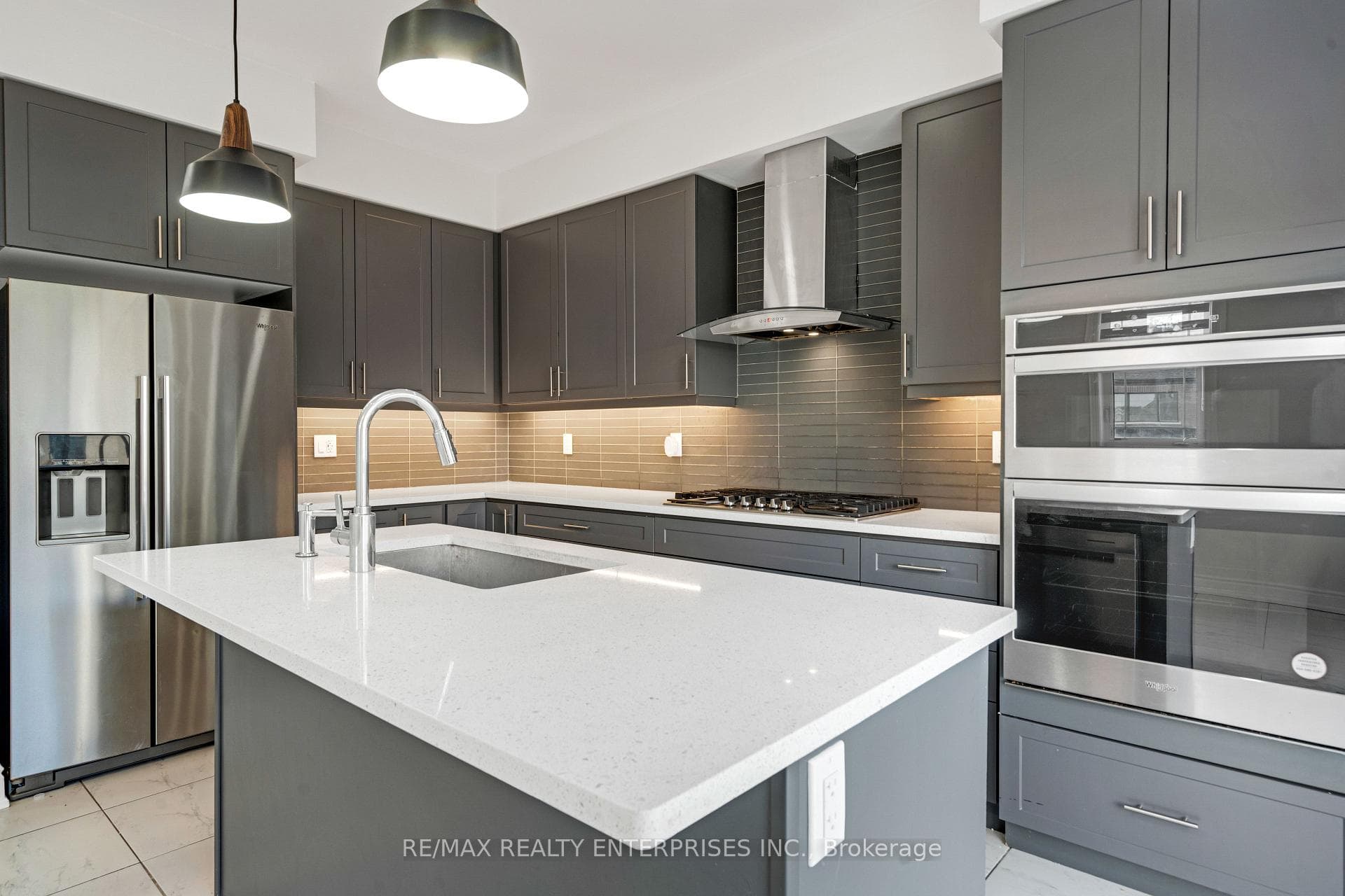 57 Baskett Street photo 29
