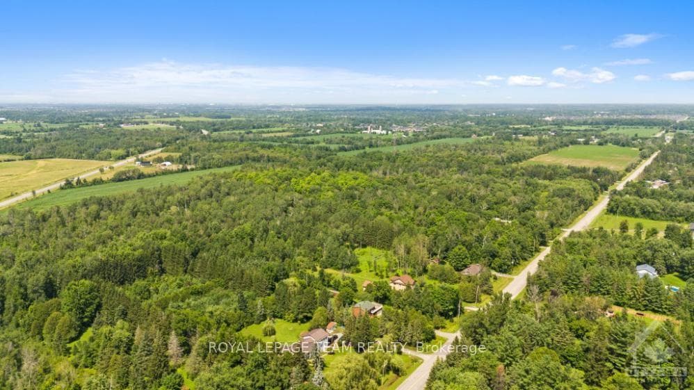1703 CENTURY Road photo 30