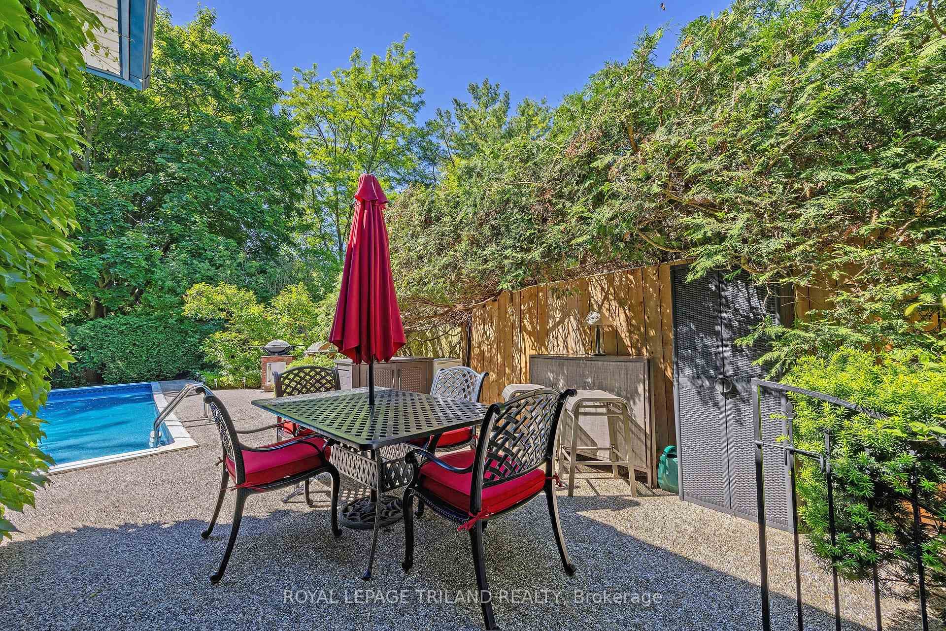 1152 Ivanhill Road photo 30