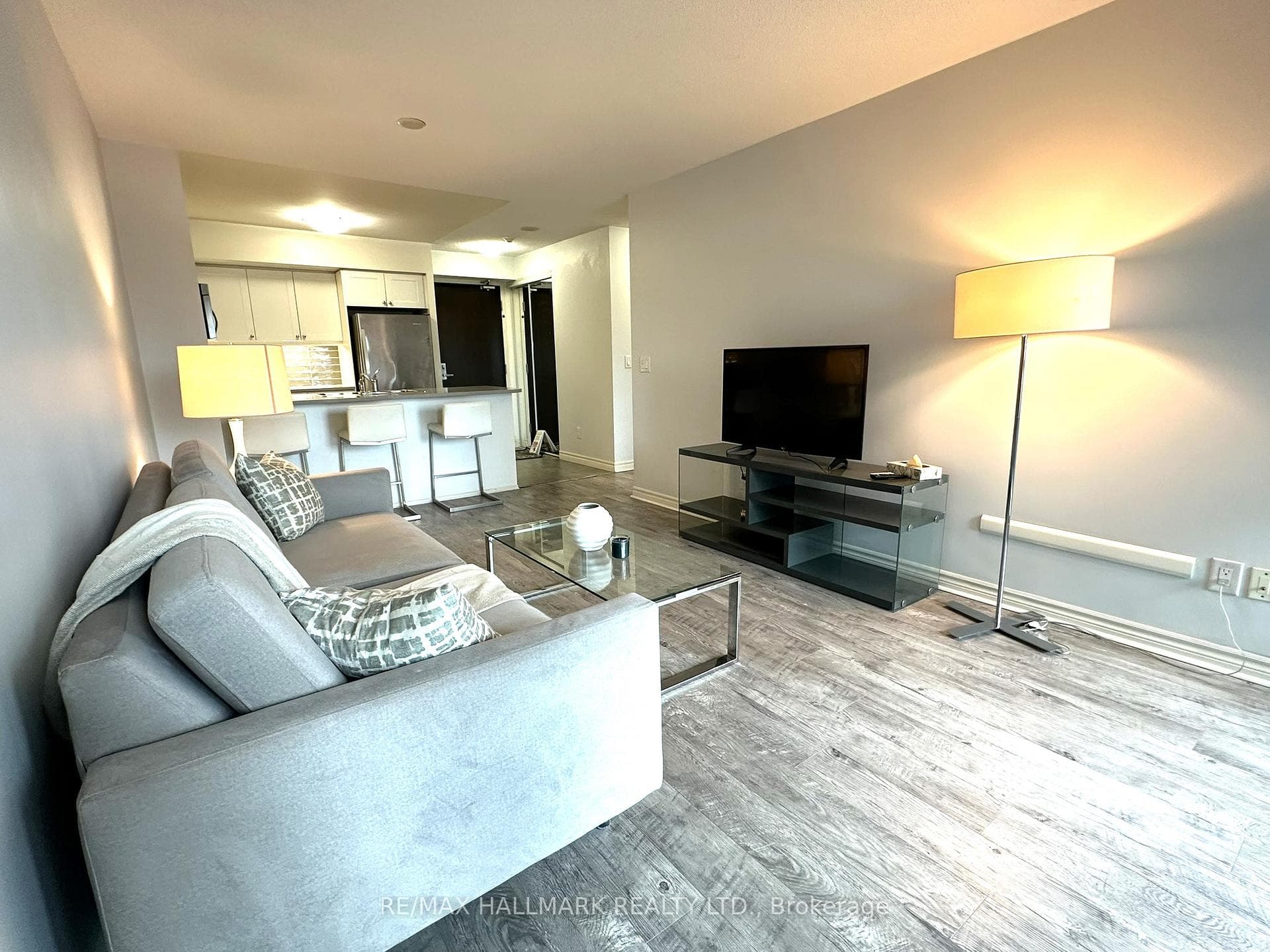 25 Lower Simcoe Street Unit 626 photo 6
