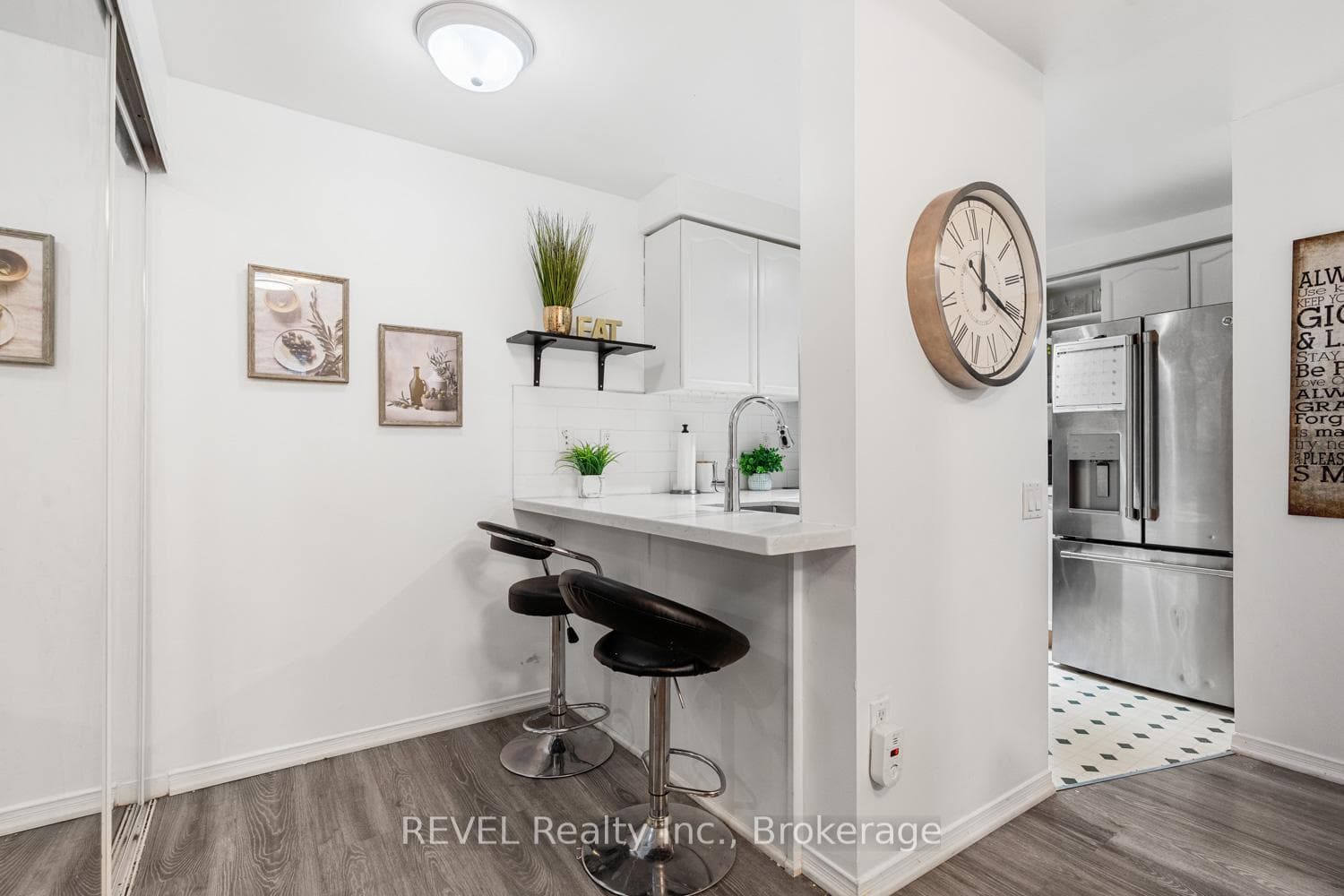 760 Lawrence Avenue Unit 199 photo 5