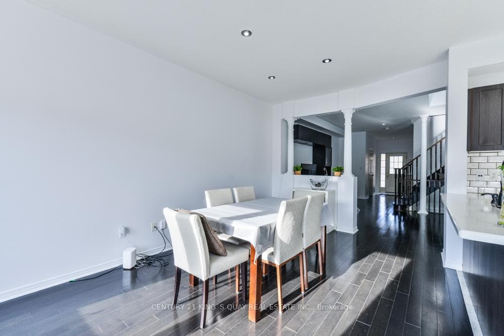 89 D'Amato Crescent photo 9
