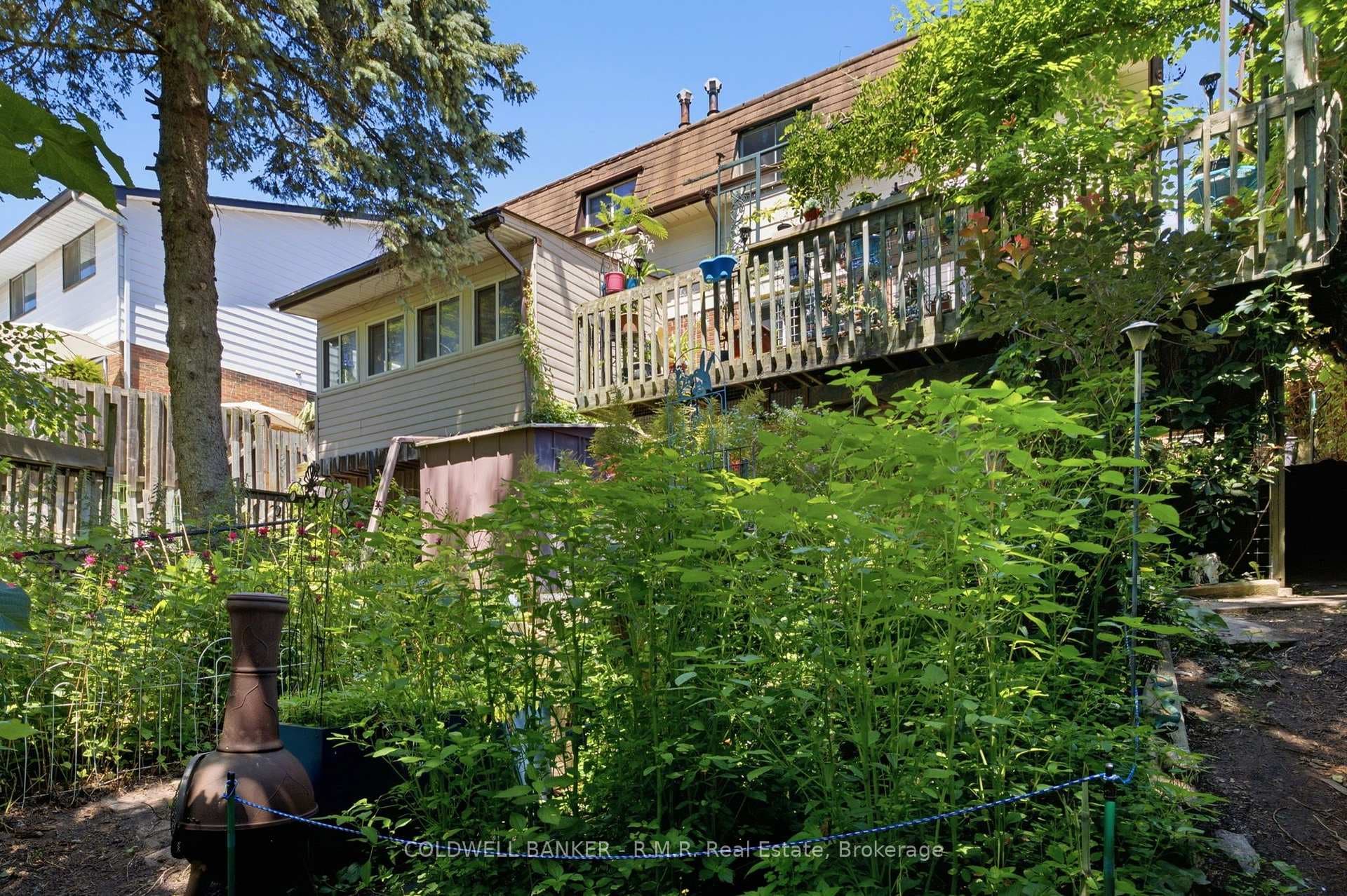 358 Camelot Court photo 13