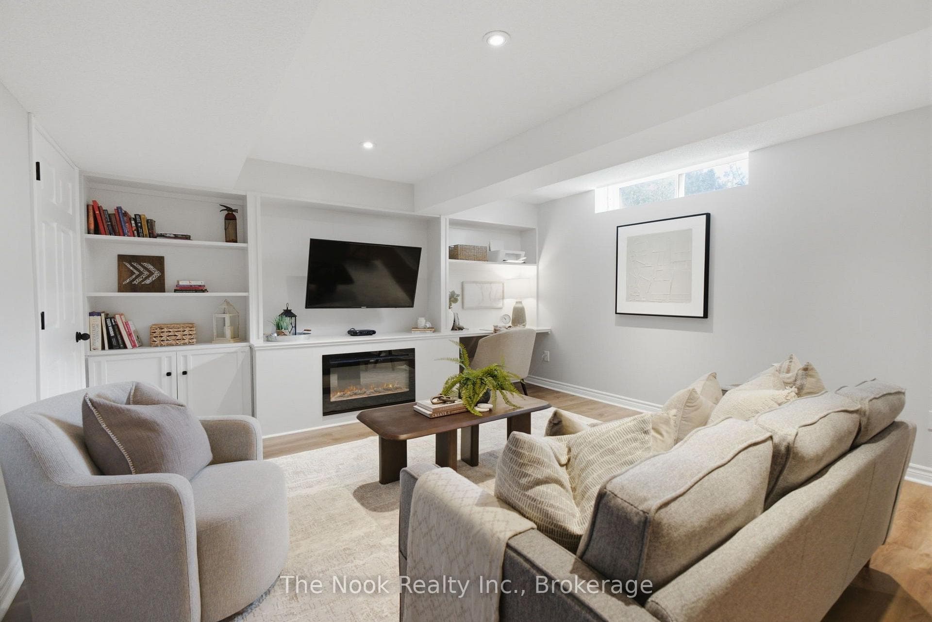 366 Travail Avenue photo 32