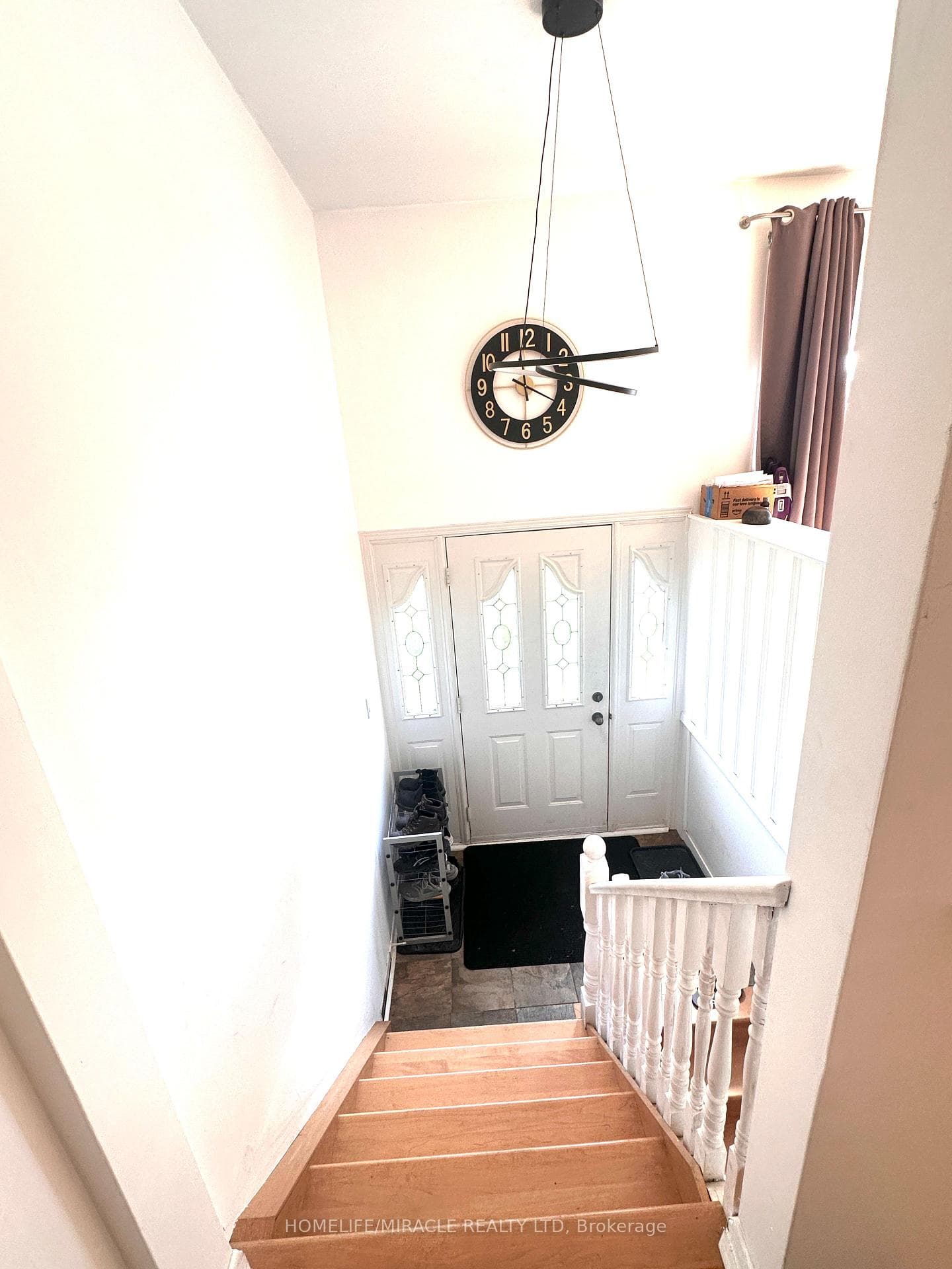 1609 Birmingham Street photo 3