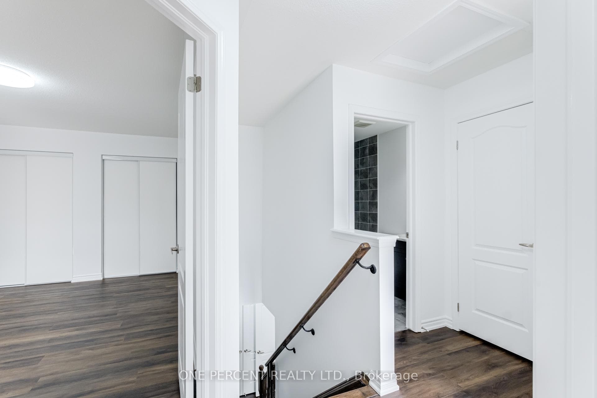 1086 Silk Street photo 16