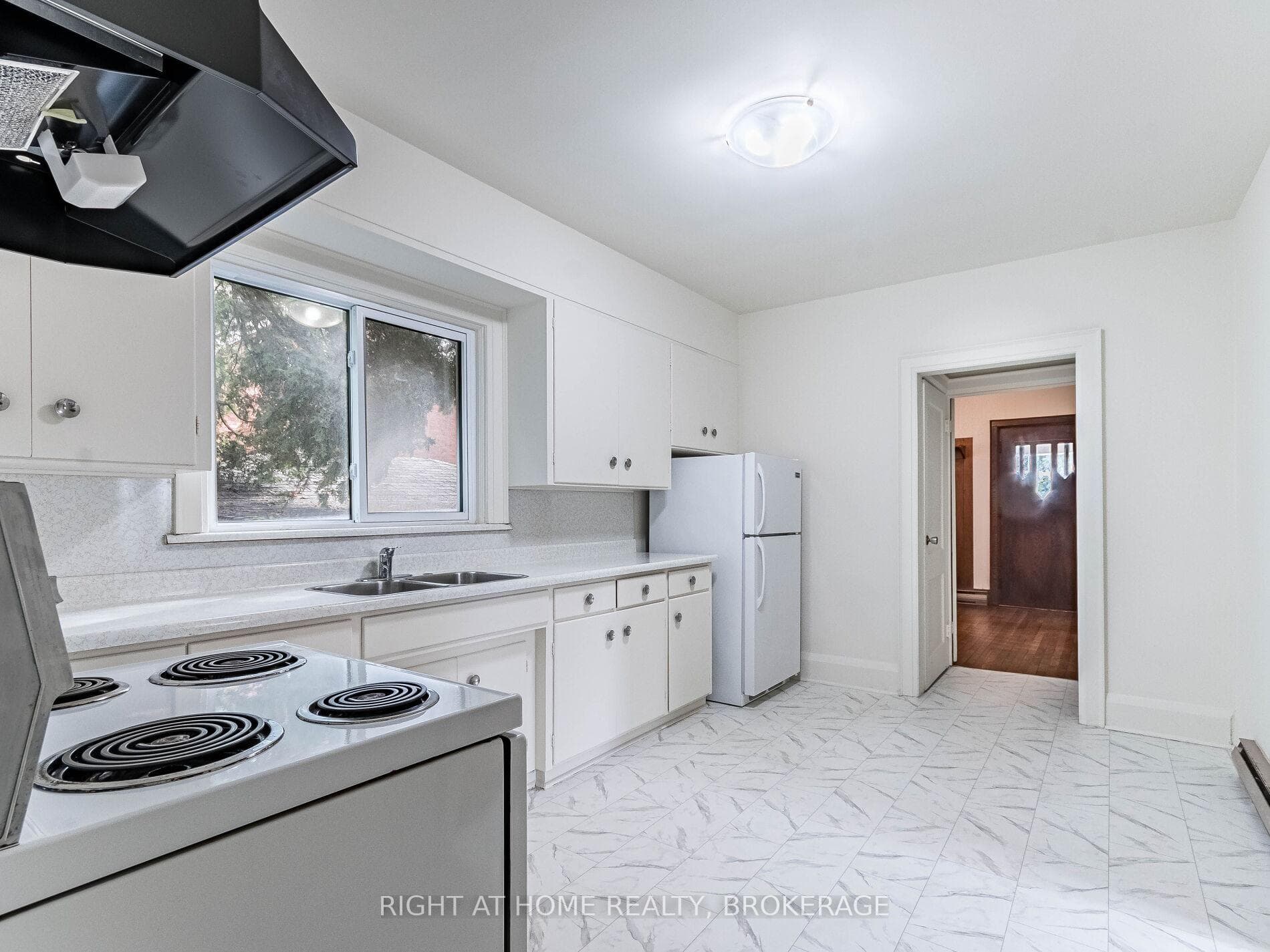 88 William Street photo 15