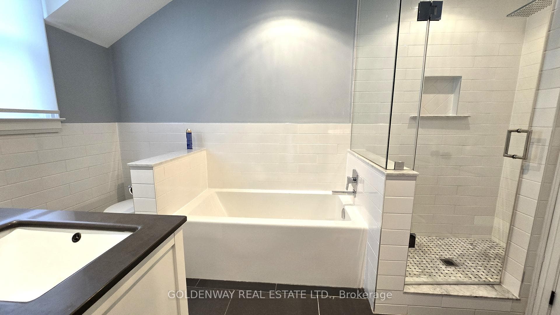 85 Normandale Road photo 22