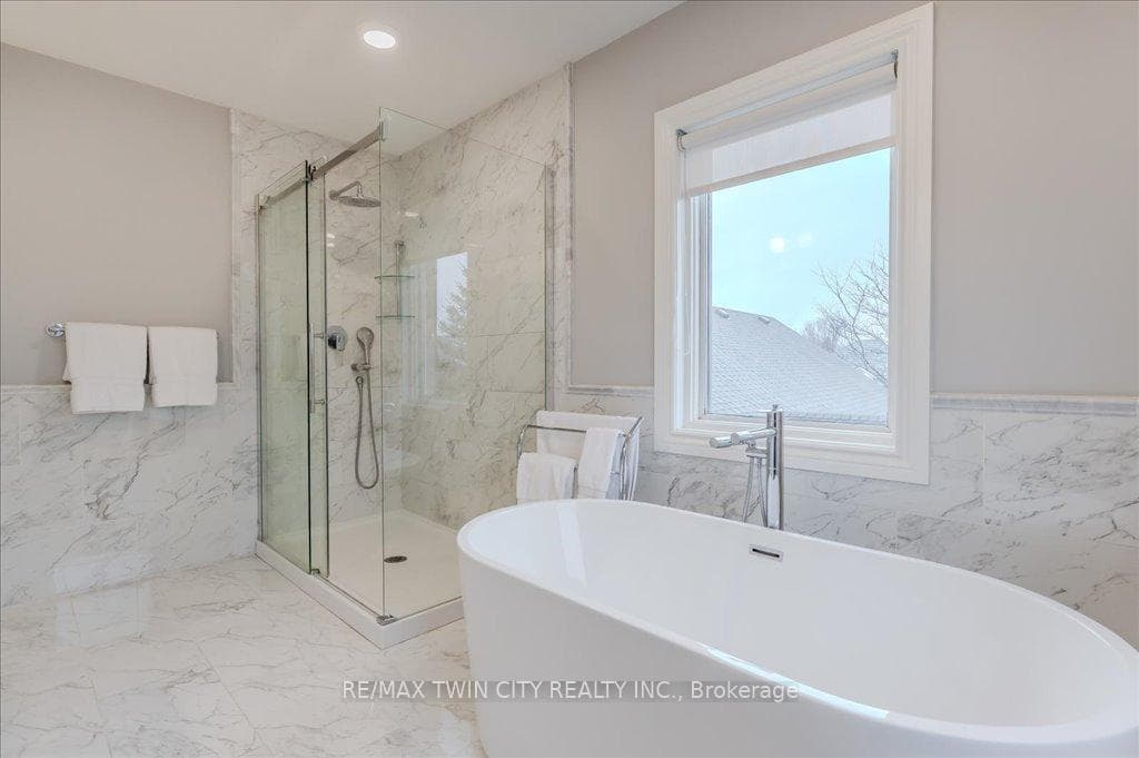 Primary ensuite