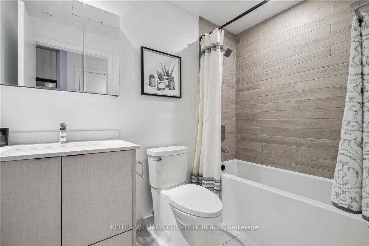 1926 Lakeshore Boulevard Unit 1515 photo 28