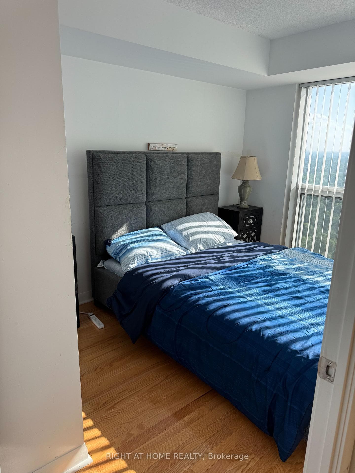 225 Sherway Gardens Road Unit 2910 photo 11
